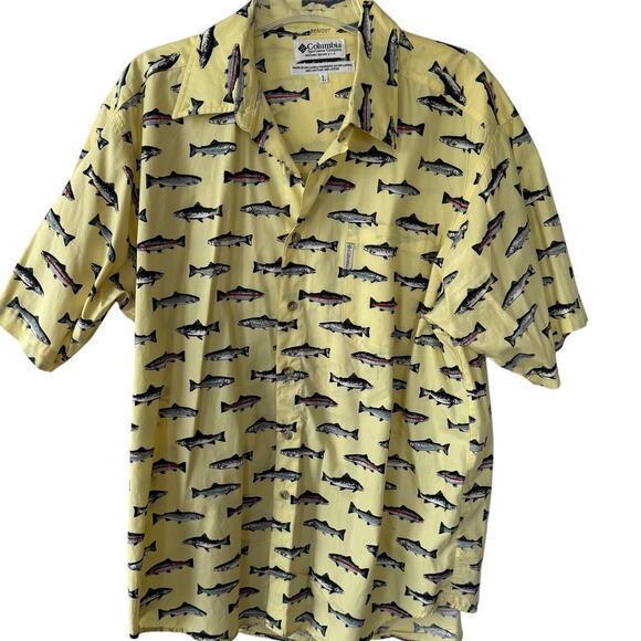 Columbia Other - Columbia Yellow Fish Buttondown shirt size L